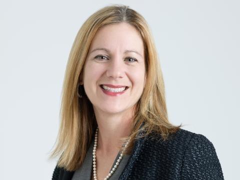 Anita Vanek headshot